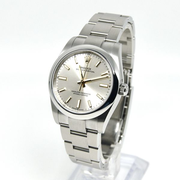 Rolex Oyster Perpetual 124200